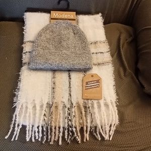 Modena hat and scarf‎ set New